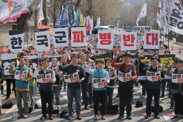 "미 패권의 수에즈 모멘트인가"…이란전 한 달, 동맹국에 날아든 '안보 청구서'
