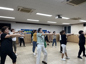 곡성군, 생활개선회 ‘라인댄스’ 교육 추진