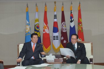충남도의회, 계룡세계군문화엑스포 국방부 협력지원 타결 이끌어!