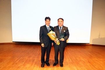 민태권 유성구의회 의장, 영유아 보육환경개선 공로 감사패 받아!