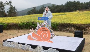 완도군, 청산도 슬로걷기 축제…한 달간의 여정 시작 
