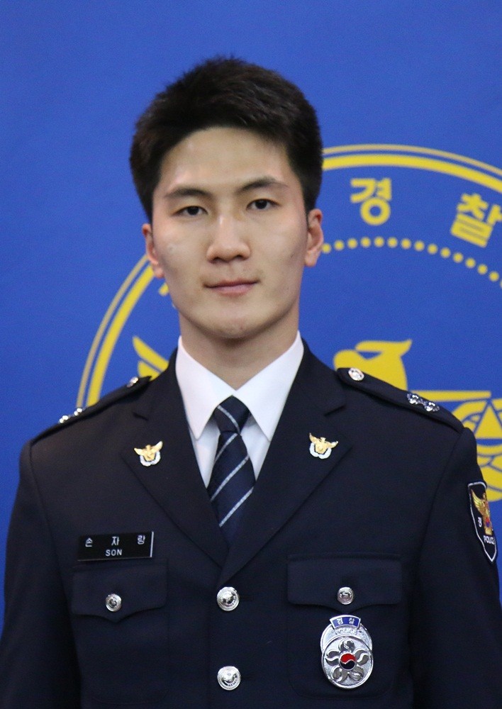 “구미경찰서 헌혈왕 손자랑 순경”