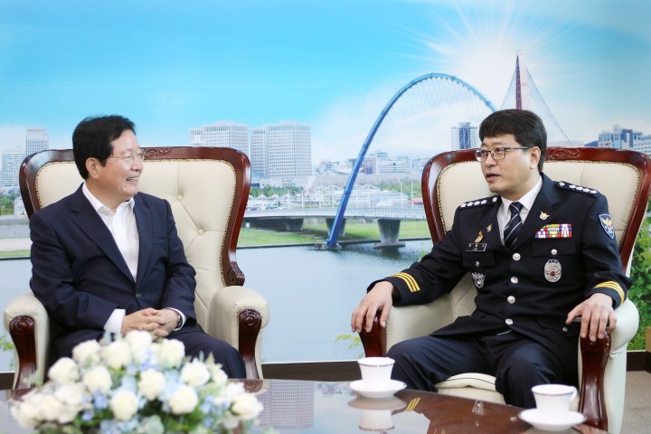 장종태 서구청장, 이동기 서부경찰서장과 ‘안전 서구!’로 통하다!