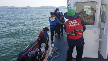 충남남부 앞바다 개천절 연휴기간 해양사고 속출..보령해경 구조활동 비지땀
