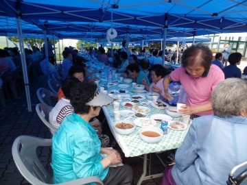 오근장동  2016년 효-나눔 경로잔치 한마당 열어