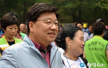 권선택 대전시장, 시민과 보문산을 거닐다!