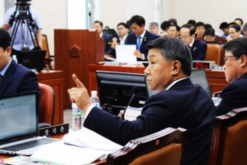 장석춘 의원 "기상청 '갑질'…해외출장비용 계약업체에 전가