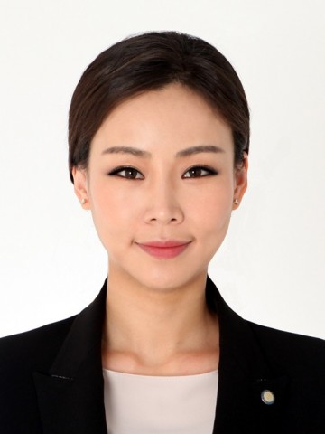 김민정 변호사는 법률복지 사각지대 법률홈닥터 운영