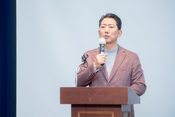 구미시, ‘2024 구미 미래도시포럼’ 개최… 신성장동력산업·공항 경제권 전략 논의