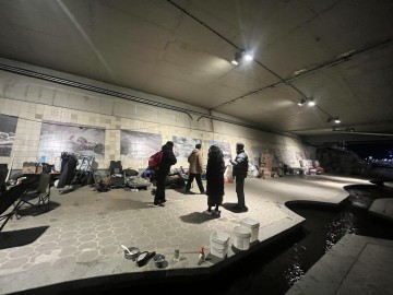 대전 중구, 거리노숙인 야간 합동점검 실시…대전천 중심 안전 확인