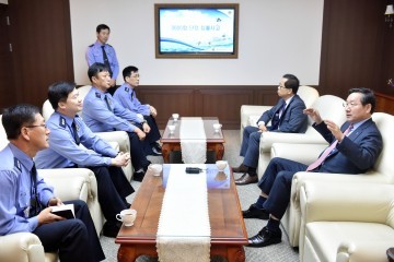 유정복 시장, 중부해양경비안전본부 방문