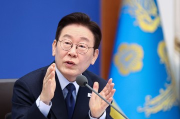 이재명 대통령, 초선 의원들과 관저 만찬… “검찰개혁, 차근차근 풀어가야”