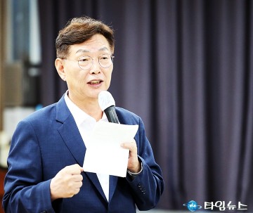 김제선 중구청장, 조직개편 직원 간담회 개최