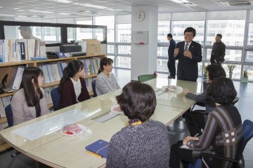  최교진 세종시교육감, 여성 직원들 위해 격려의 시간을 가져!