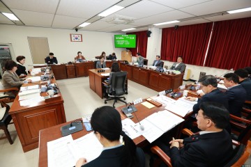 충북도의회 산업경제위원회, 주요 업무계획 청취 및 정책 제안