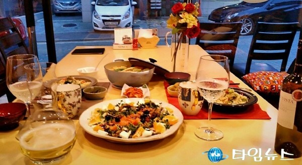 카페서 느낀 ‘집’, 파주 동패동 ‘모모카페’
