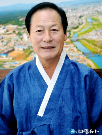  김영석 영천시장, 2018 신년사 마부정제(馬不停蹄), 자세로 더욱 정진하겠다.