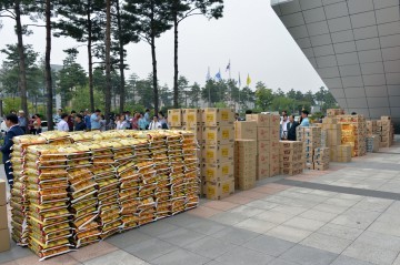 성남지역 28곳 식품업체 사회복지시설 25개소에 5000만원 상당 먹거리 보내