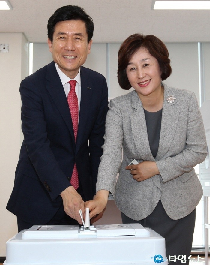 포항시 이강덕 포항시장 제20대 국회의원선거 소중한 한 표 행사