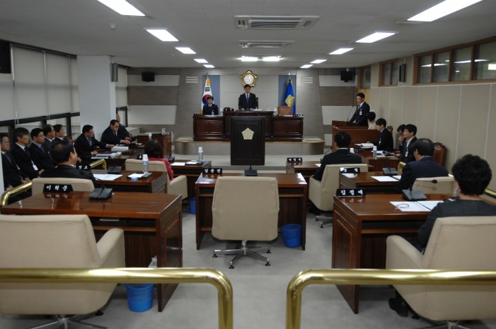군위군의회 제215회 임시회 폐회