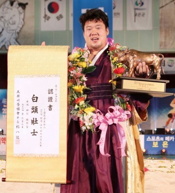 의성군청씨름단 IBK기업은행 보은단오장사씨름대회