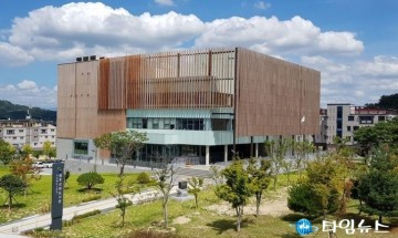평생교육프로그램 온라인으로 학습 공백 없애는 영주선비도서관