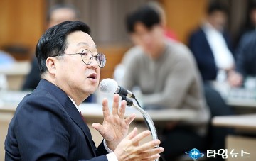 이장우 대전시장, 도시는 성장해도 자영업은 위기…금융·임대료·주차 전면 재정비