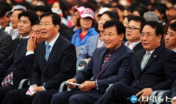 유성온천문화축제에 모인 박수범·장종태·박용갑·한현택 구청장