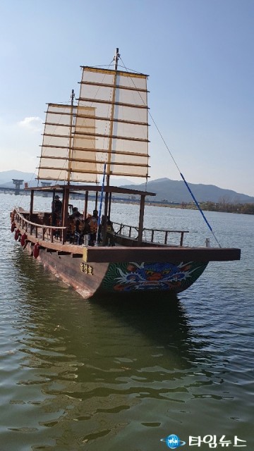 의성군, 청년통신사선 율정호 운항 개시