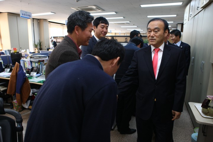 최양식 경주시장, 부서방문 직원 격려
