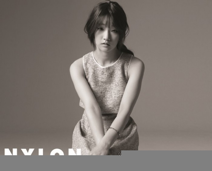 신예 박소담, 나일론 흑백 화보 공개! 시크 매력 발산