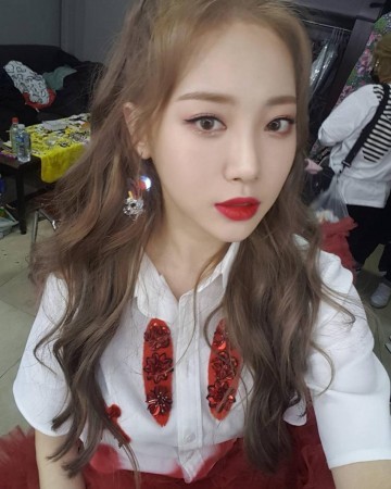 걸스데이 유라 뷰티 바이블 2017  MC 발탁!