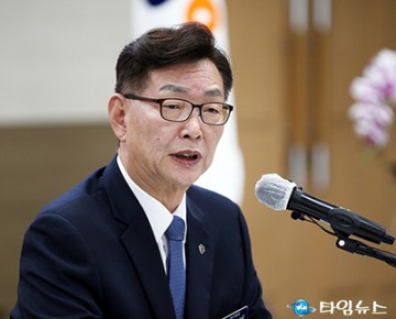 김제선 중구청장 “대전 이름 빠진 야구장 명칭, 용납할 수 없다”