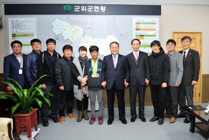 군위초 김정안 군, 국제 주니어 테니스대회 5관왕 달성 군위군 체육 겹경사 쾌거
