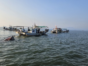 보성 앞 해상서 전복어선 발생... 2명 해상 추락, 1명 숨져