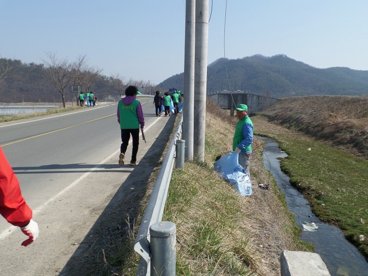 “귀농하기 제일 좋은 마을 ,깨끗하고 행복한 적중면”