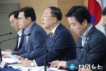 규제 놔둔채...혈세로 벤처 키우겠다는 정부