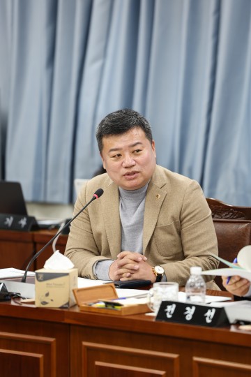 정영균 전남도의원, 교육자치권 확보 촉구…"전남특별자치도 특별법에 포함돼야"
