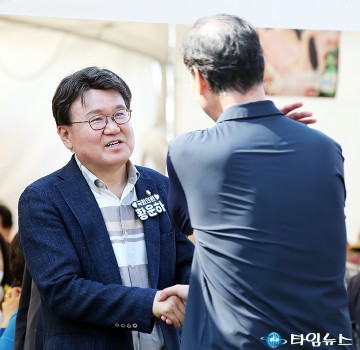 ‘대전효문화뿌리축제’ 방문한 황운하 의원