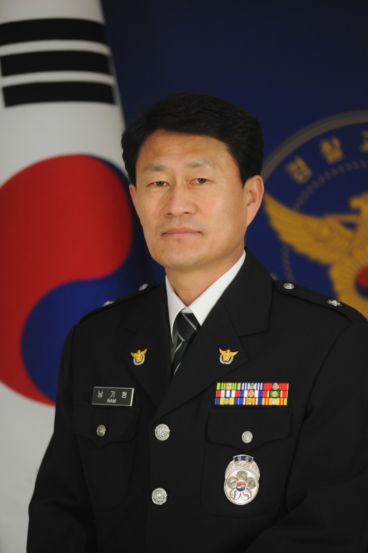 “신고” 권하는 사회와 신종 피싱 “메르스 지원금”