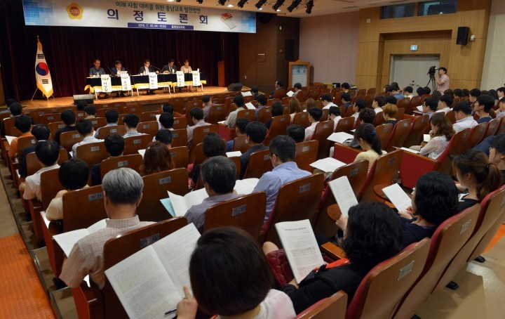 충남도의회, 정규수업 외 학습 선택권 보장 위해 구슬땀!