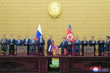 "북러 연결 두만강 다리 건설 기초작업 착수 정황 포착"