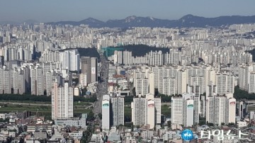 부동산 ﻿4년 6개월만에 수도권 집값 하락...9·13 대책에 따른 대출 규제원인