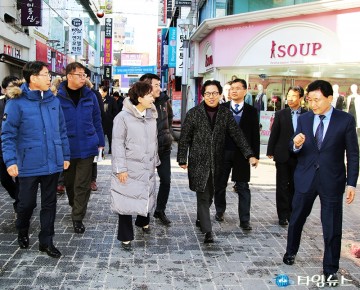 대전 케미스트리트 방문한 김현미 국토부장관