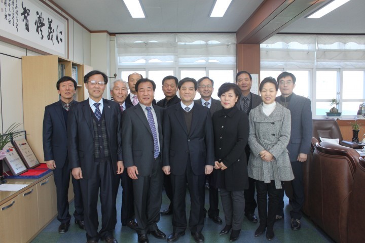 예천교육지원청, 퇴직교원 송공패 수여식 개최