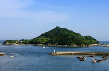 남해군 미조면 조도, 휴가철 찾아가고 싶은 33섬 선정