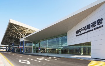청주공항, 항행안전시설 안전성 확인…국제노선 확대로 경쟁력 강화