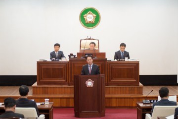 2017년 예산안 제출에 즈음 태백시장 시정연설 