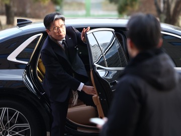 공수처장 "尹체포영장 기한내 집행…철문 안열면 공무집행방해"