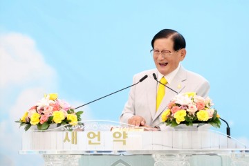 시민들 “환영행렬·질서정연한 모습 놀라워, 어떤 곳인지 궁금하다”